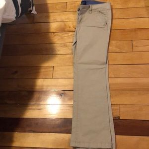 Women’s Khakis